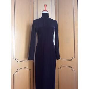 Vintage maxi dress in black velvet, size 8
